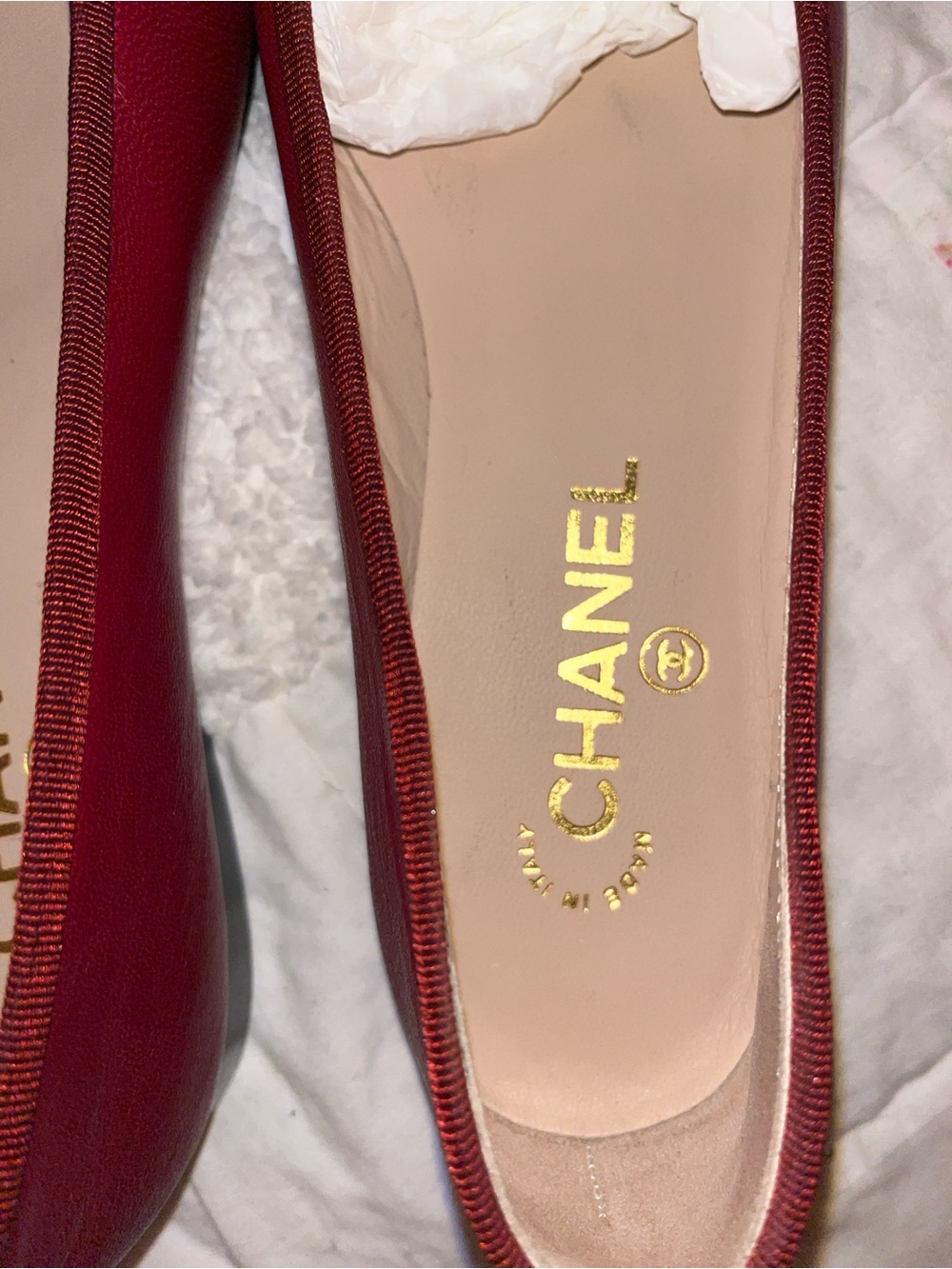 CHANEL 'Ballerines' Rouge et Noir Lambskin Flats - NEVER WORN - Size EU 38.5 - Picture 8 of 16
